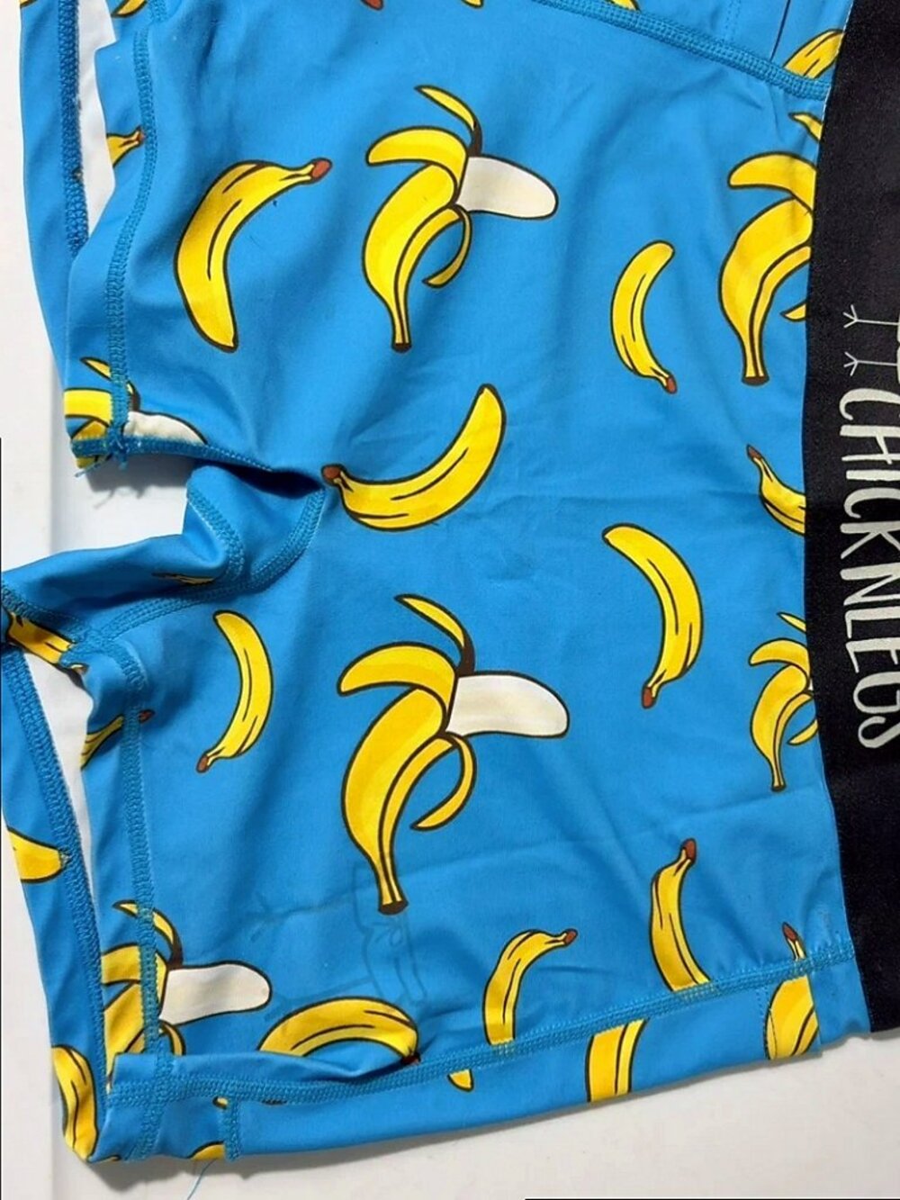 13 pairs of size small CHicknlegs shorts - Picture 14 of 14
